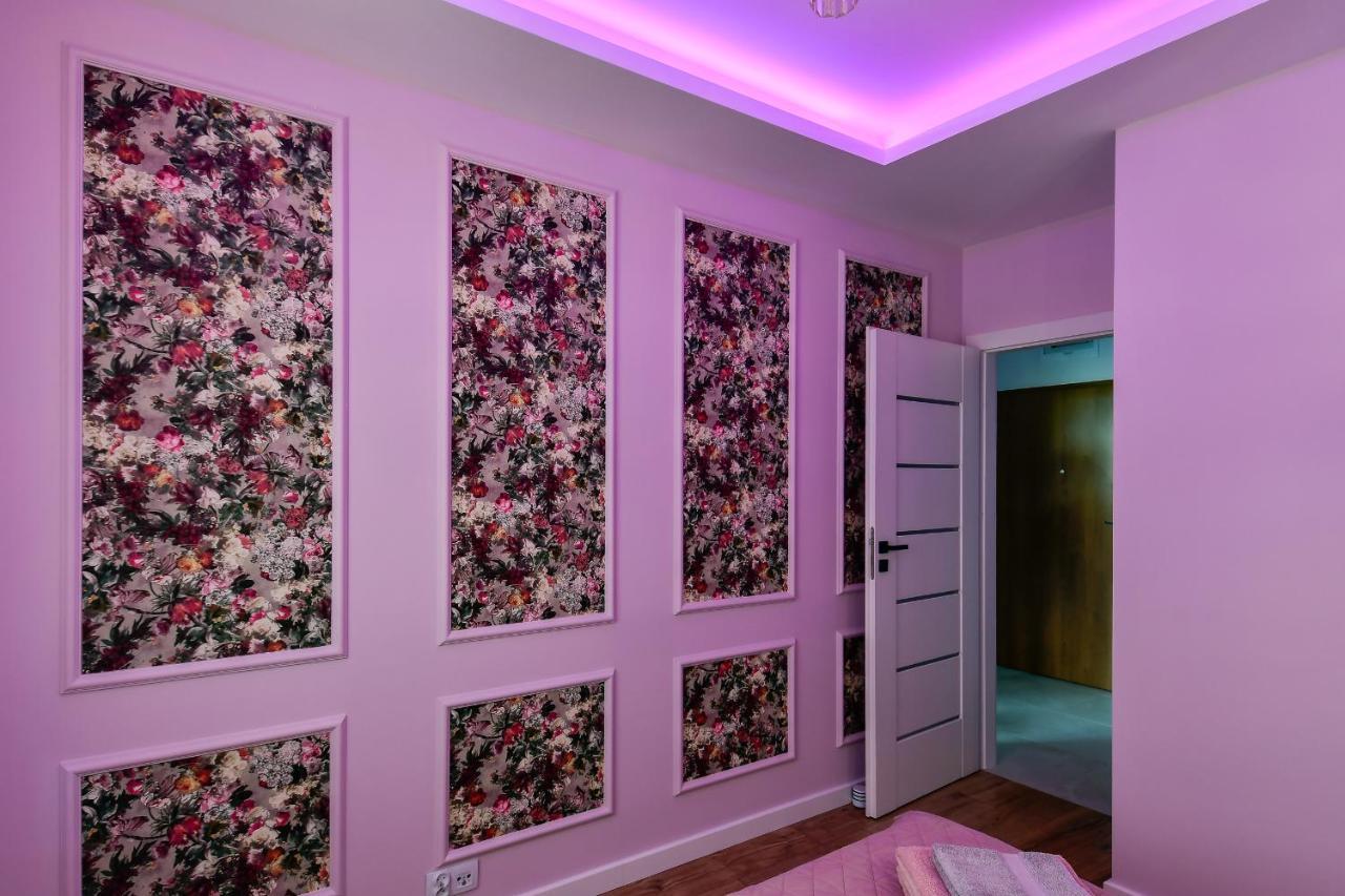 Apartament32 Golden Vip -Duze Miejsce Postojowe- Opolznevoye Bagian luar foto